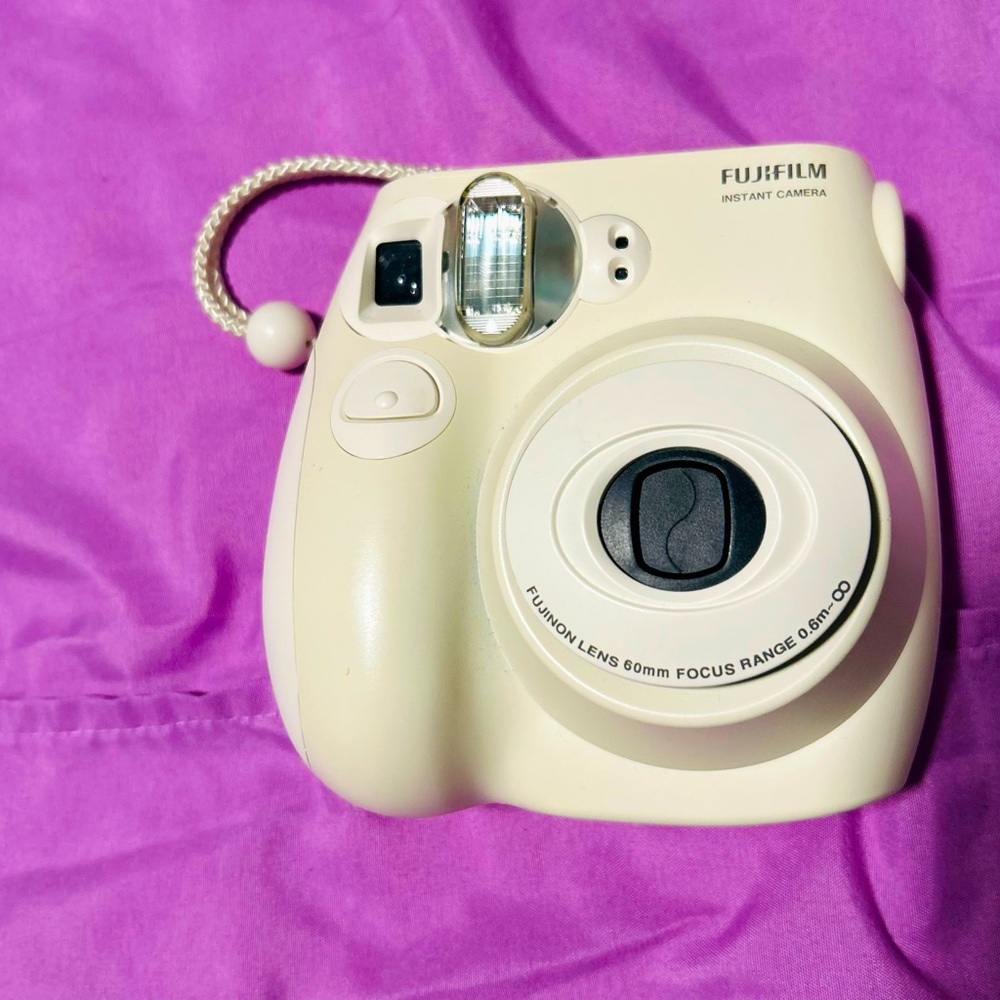 COPY - Fuji Instant Camera